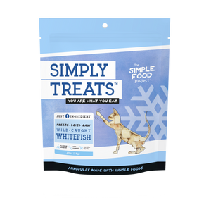 Package of Simply Treats for cats whitefish.