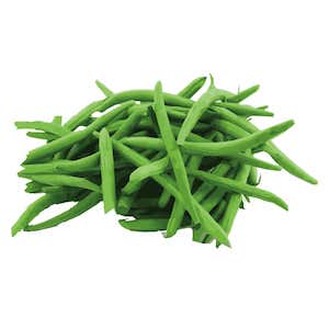 pile of fresh green beans